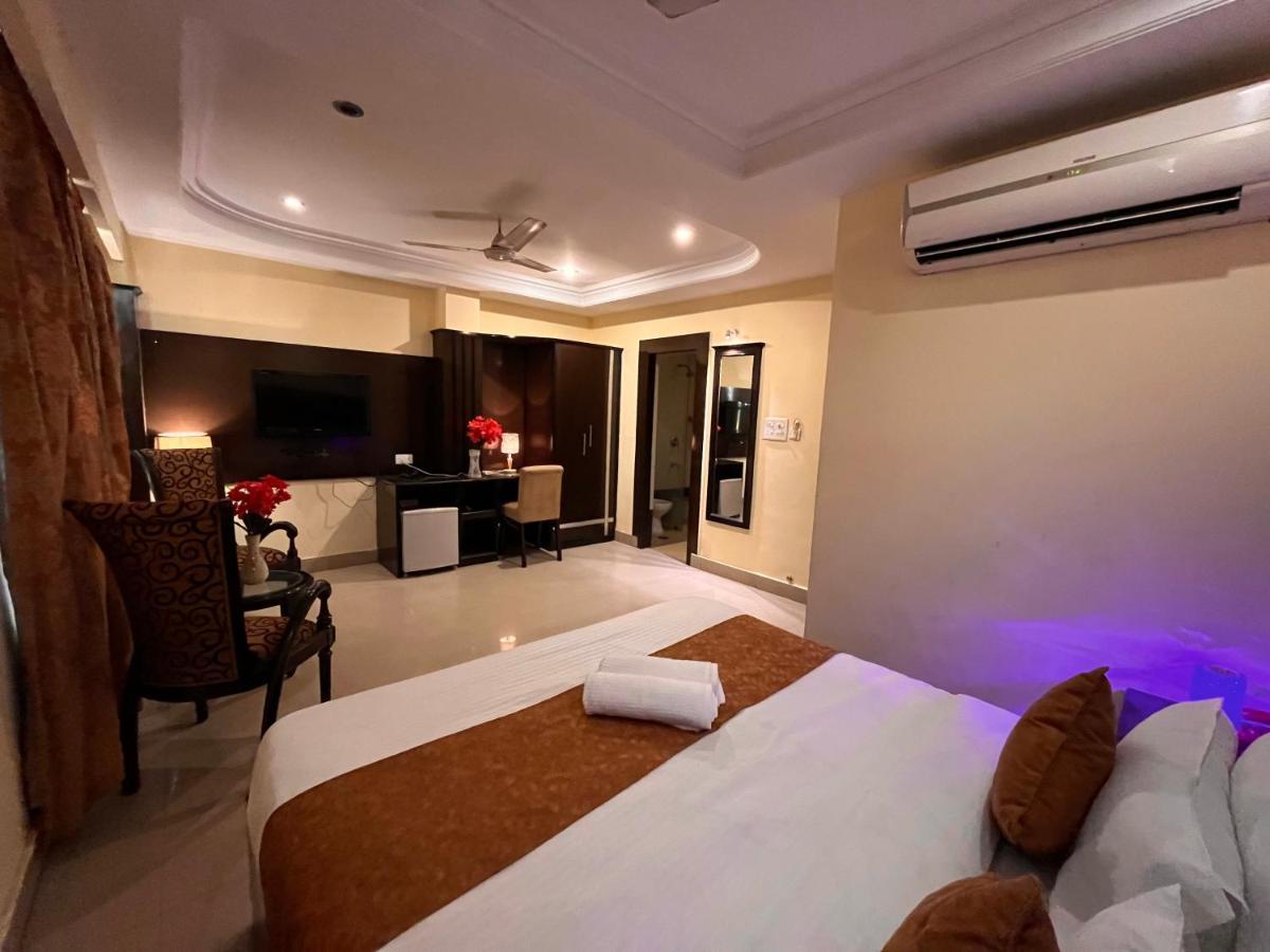 Hotel Reo Twist, Haridwar Ngoại thất bức ảnh
